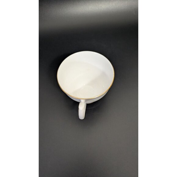 Royal Windsor Bone China Tea Cup Blue Floral Gold Trim Vintage England Teacup - Picture 8 of 11